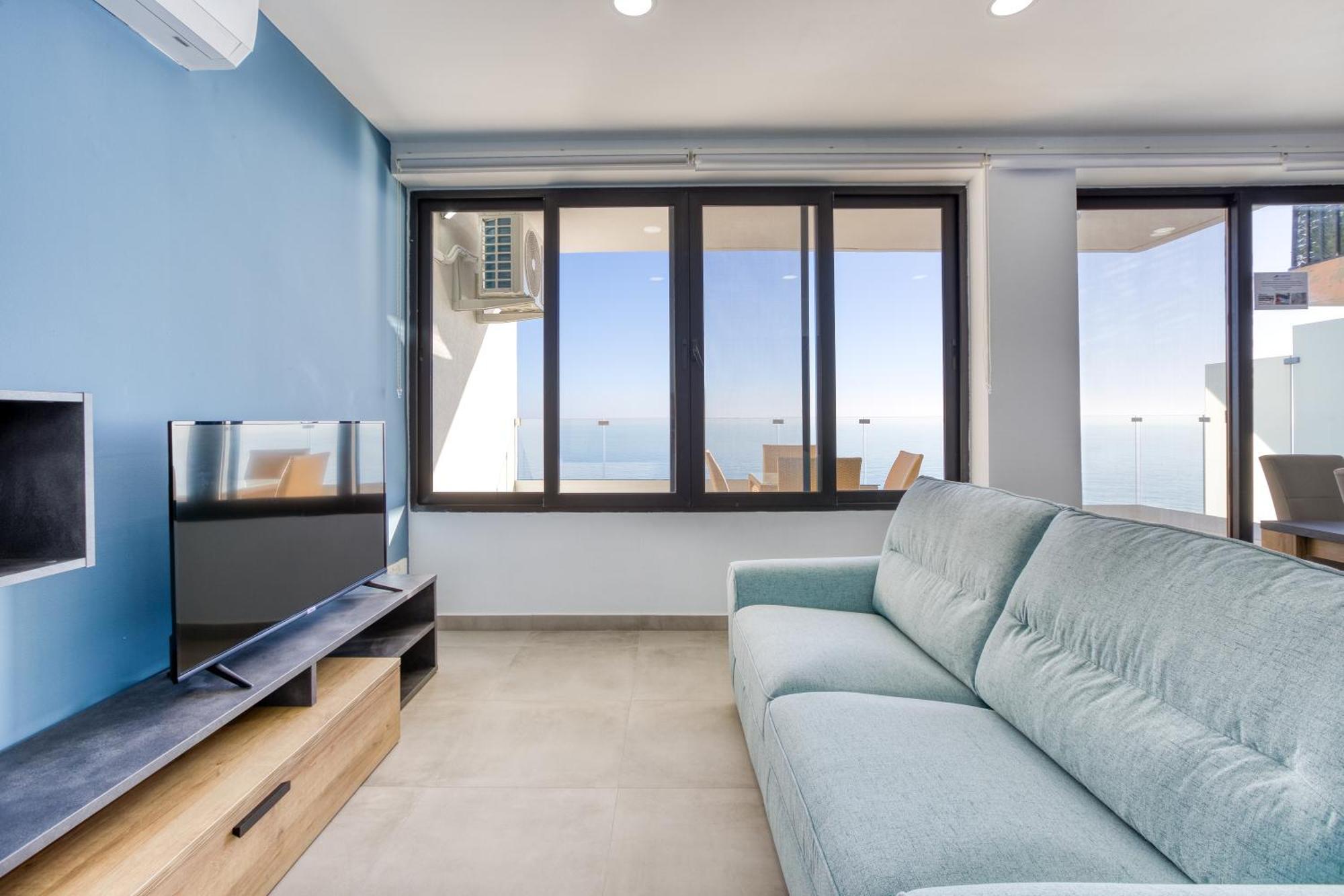 Seafront Sliema Apartment With Balcony & Sea Views By Jl Exterior photo