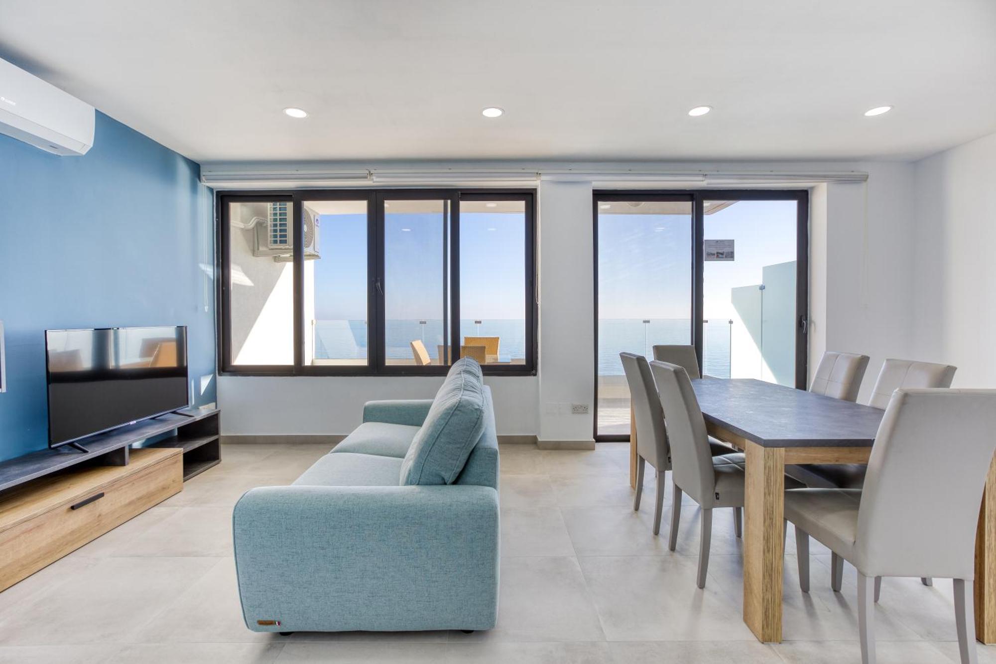 Seafront Sliema Apartment With Balcony & Sea Views By Jl Exterior photo